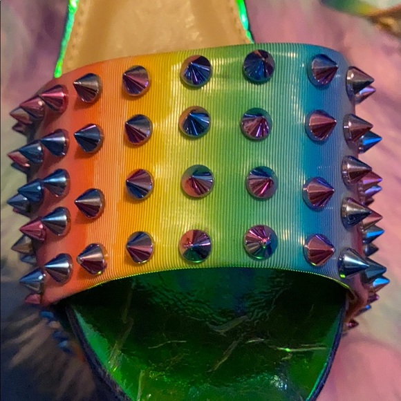 Wedges - Picture 2 of 5